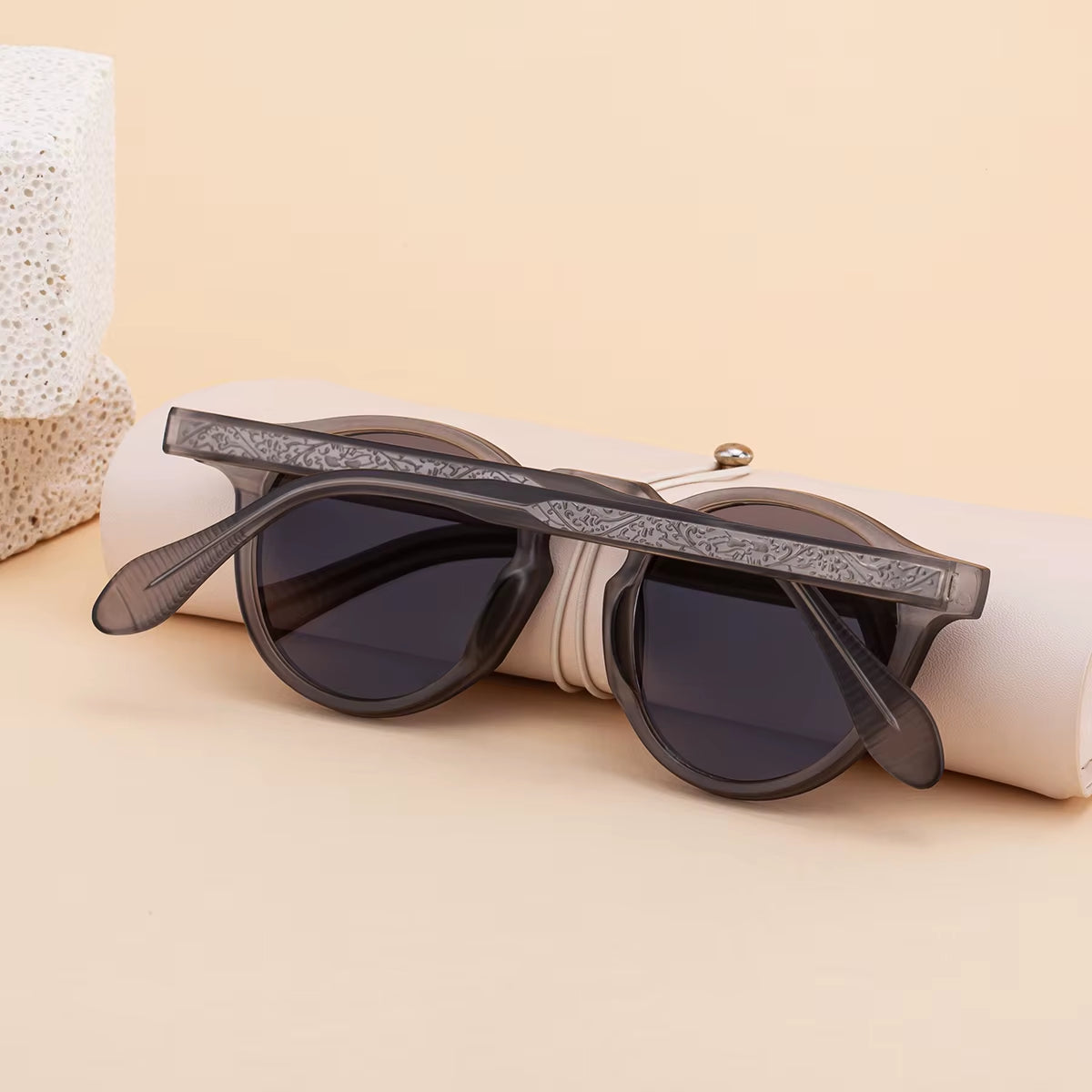 Designer Round PC Frame Pin-in Temples UV400 Sunglasses for Women 