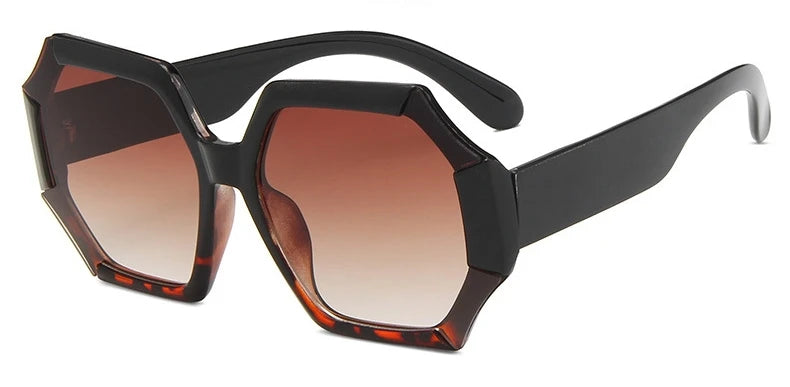 Elevate Your Style with Unique Polygonal Square Sunglasses - Trendy Gradient Lenses for the Modern Woman