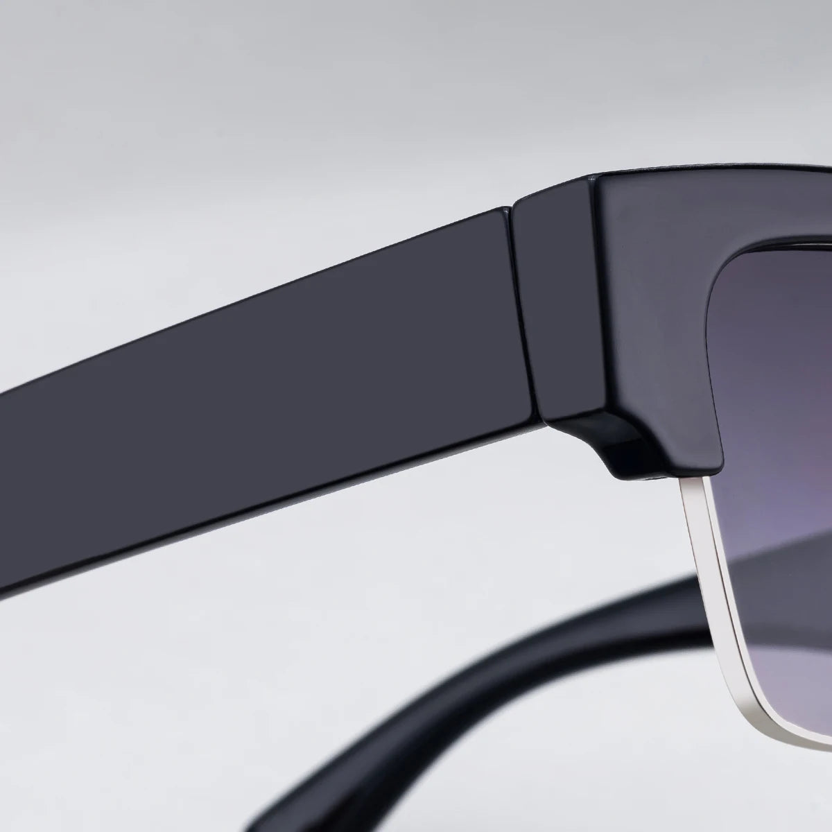 Retro Designer Square Metal Frame UV400 Protection Sunglasses for Men 
