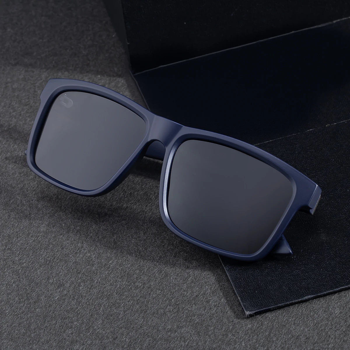 Square Frame Polarized Driving UV400 Protection Sunglasses for Men