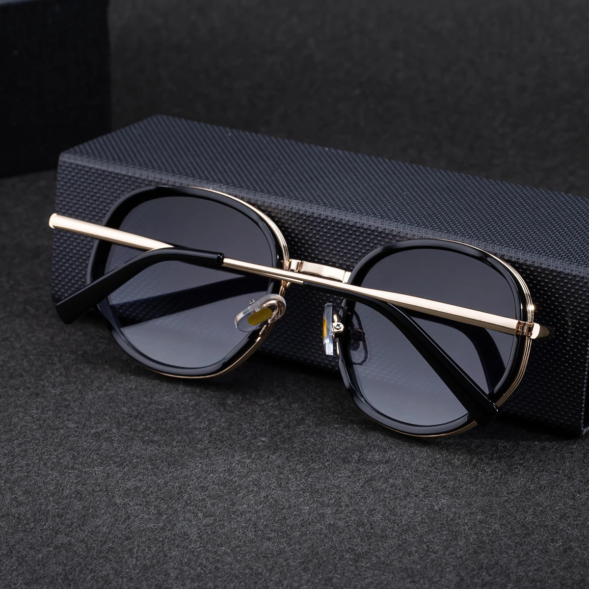 Retro Designer Polygonal Round Metal Punk Style UV400 Protection Sunglasses for Men