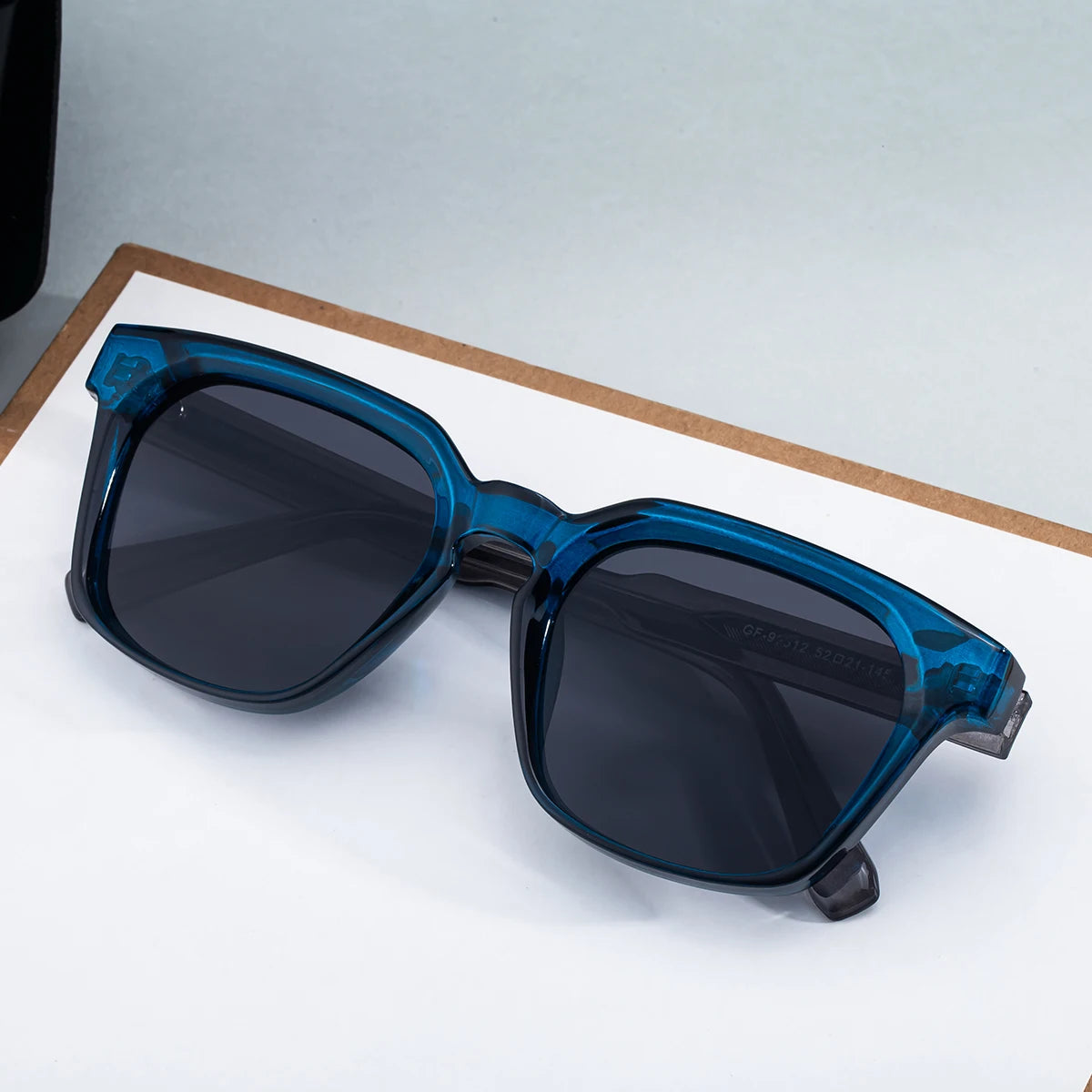 Designer Square PC Frame Pin-In Arms UV400 Sunglasses for Men 