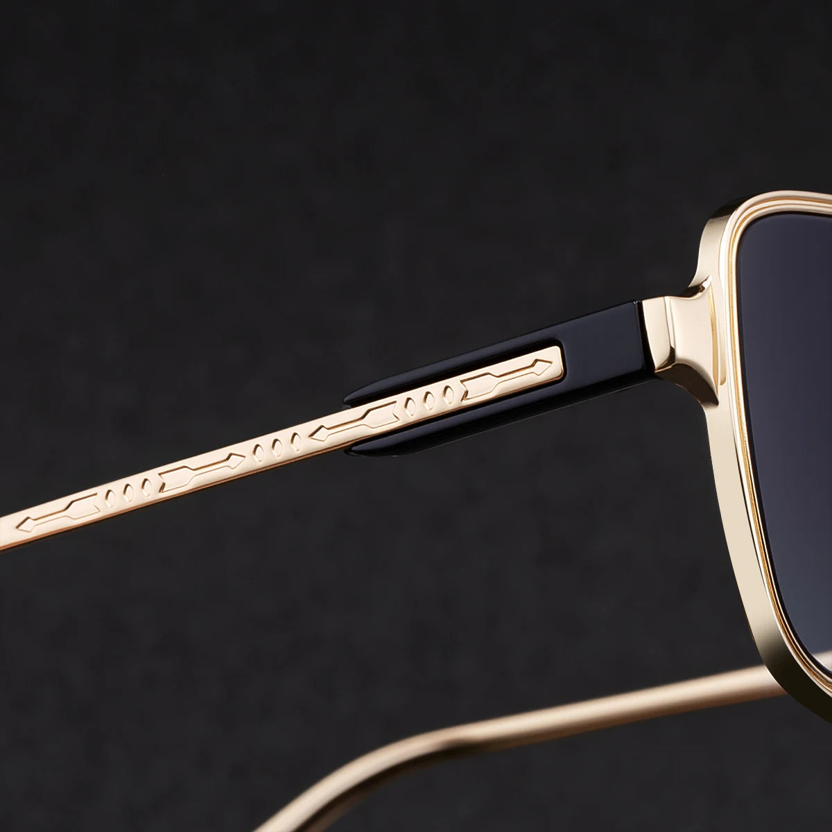 Designer Square Metal Frame UV400 Sunglasses for Men 