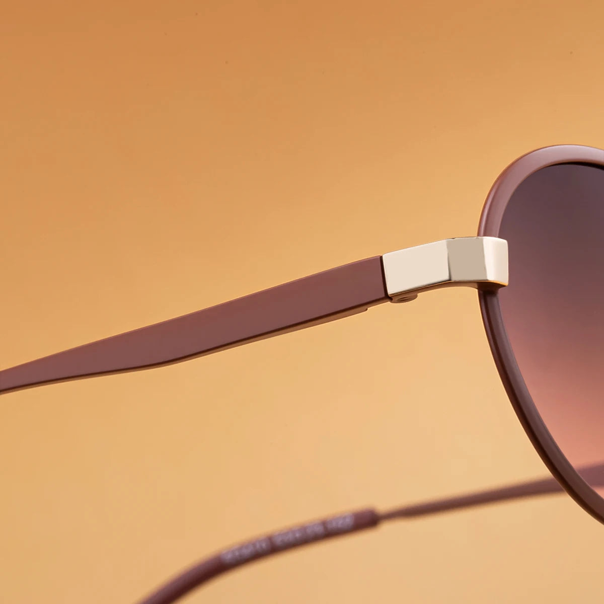 Designer Oval Metal Frame UV400 Protection Sunglasses for Women 