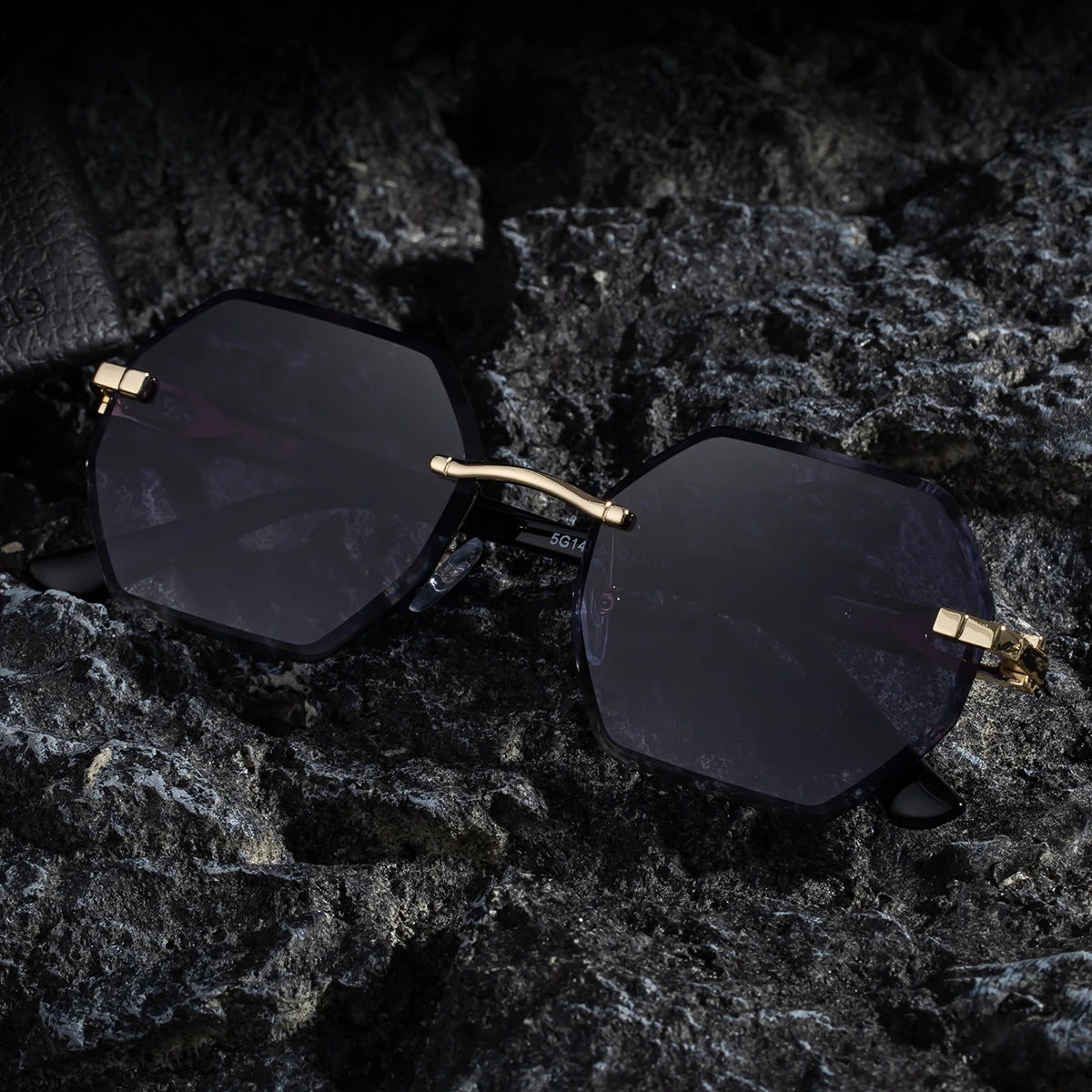 Designer Rimless Polygonal Diamond Cut Lens UV400 Sunglasses for Women & Men