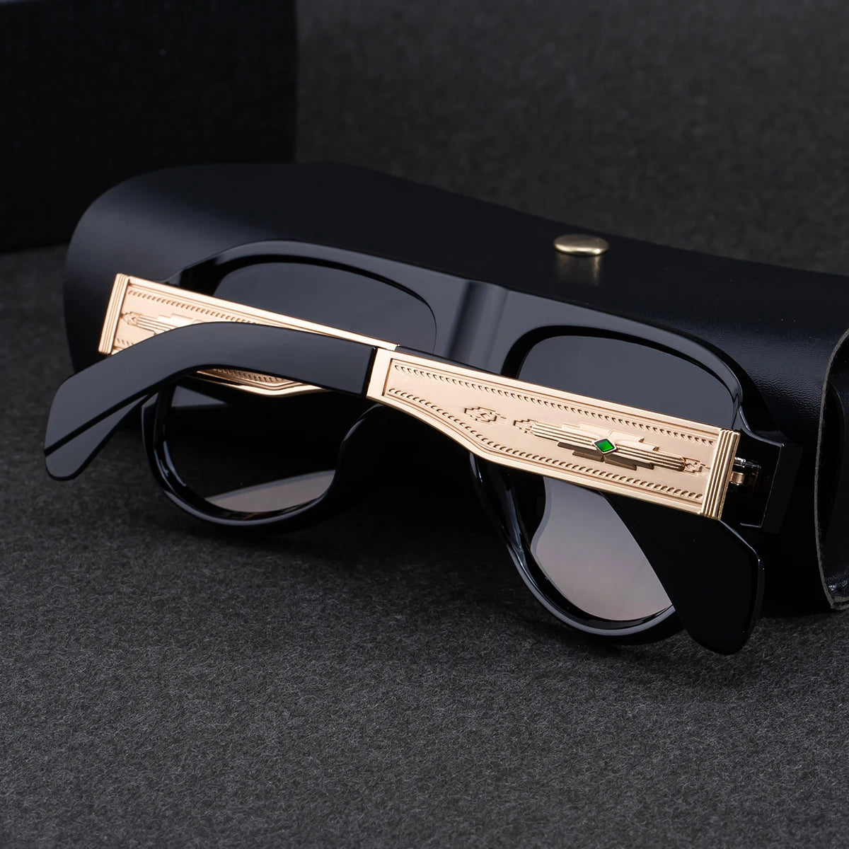  Designer Aviation Frame UV400 Protection Sunglasses for Men