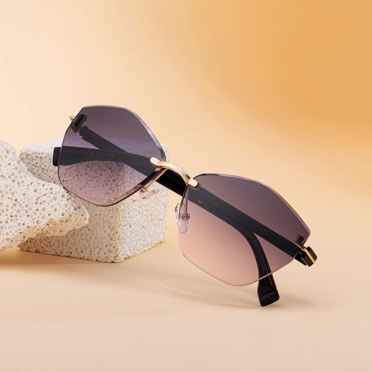 Designer Cat Eye Rimless Diamond Cut Lens UV400 Sunglasses for Women