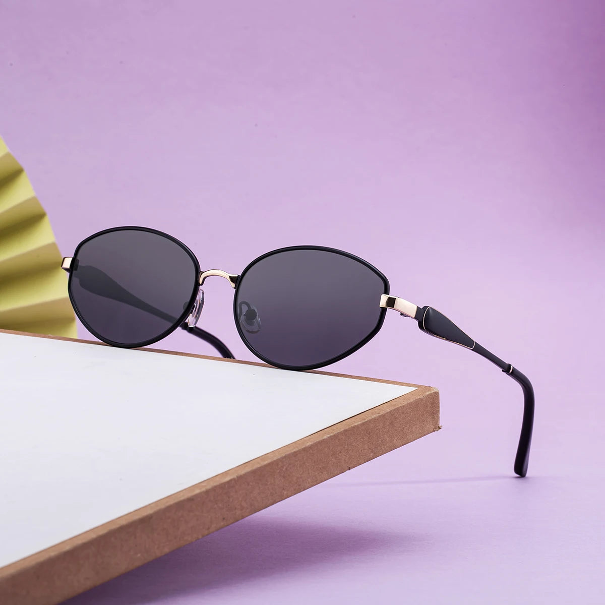  Designer Oval Metal Frame UV400 Sunglasses for Women 