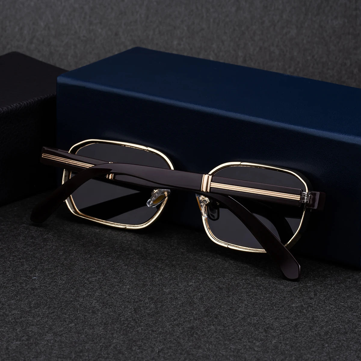 Designer Rectangle Metal Frame UV400 Sunglasses for Men 