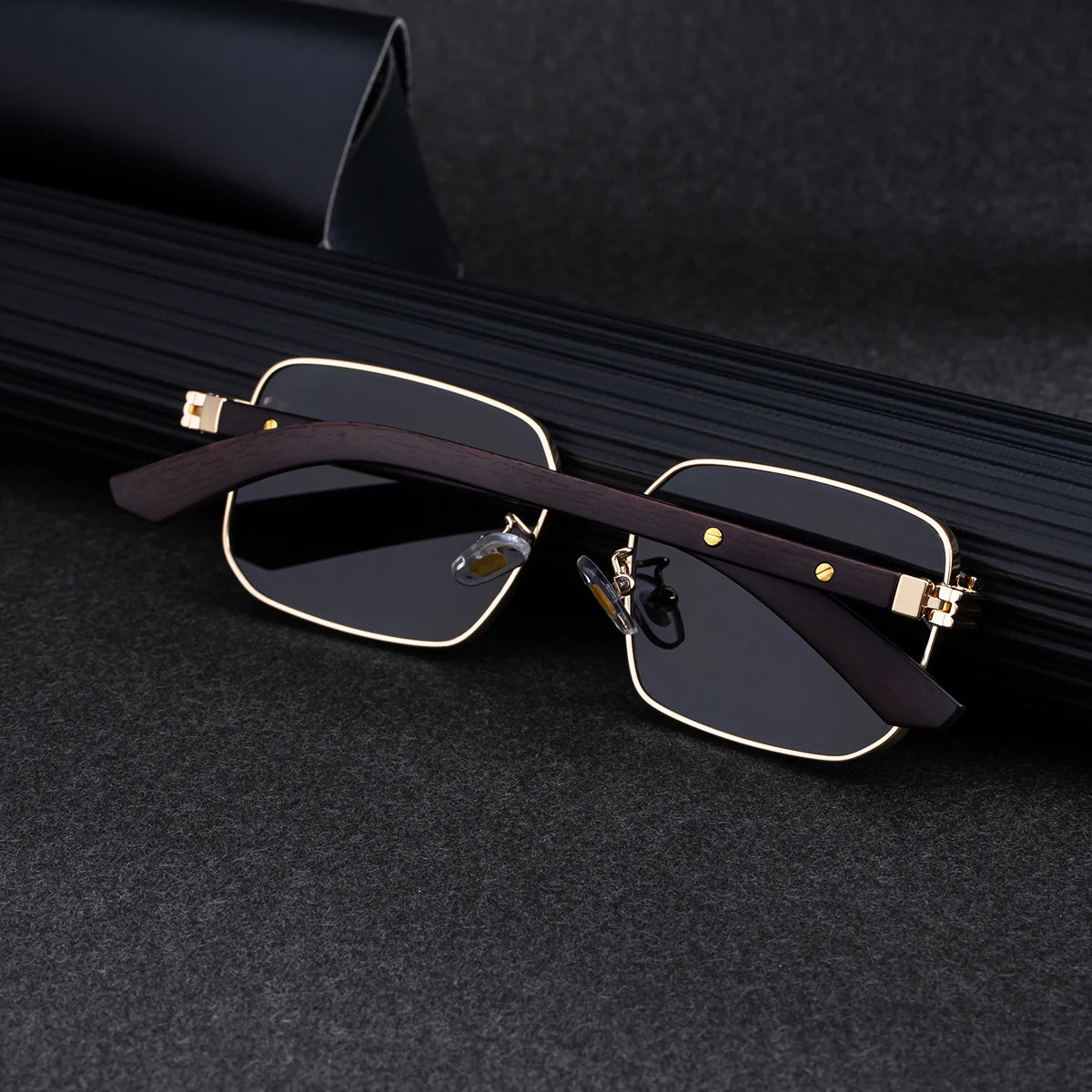  Designer Rectangle Wood Grain Colors Arms UV400 Sunglasses for Men