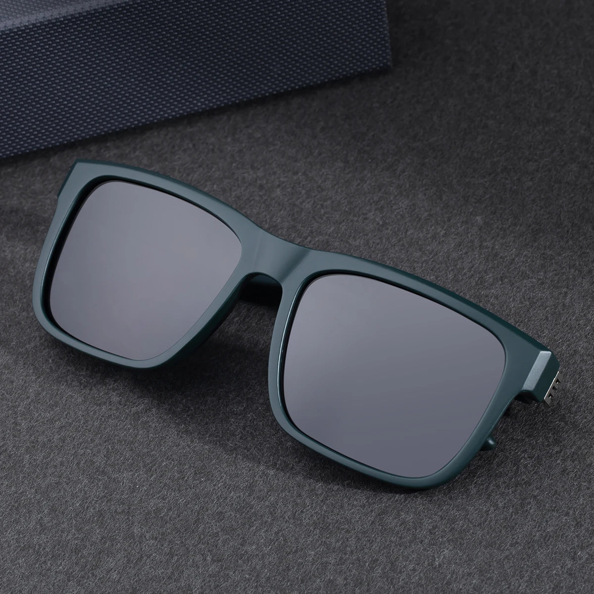 Personality Square Polarized Driving Double-Action Spring Hinge UV400 Sunglasses for Men