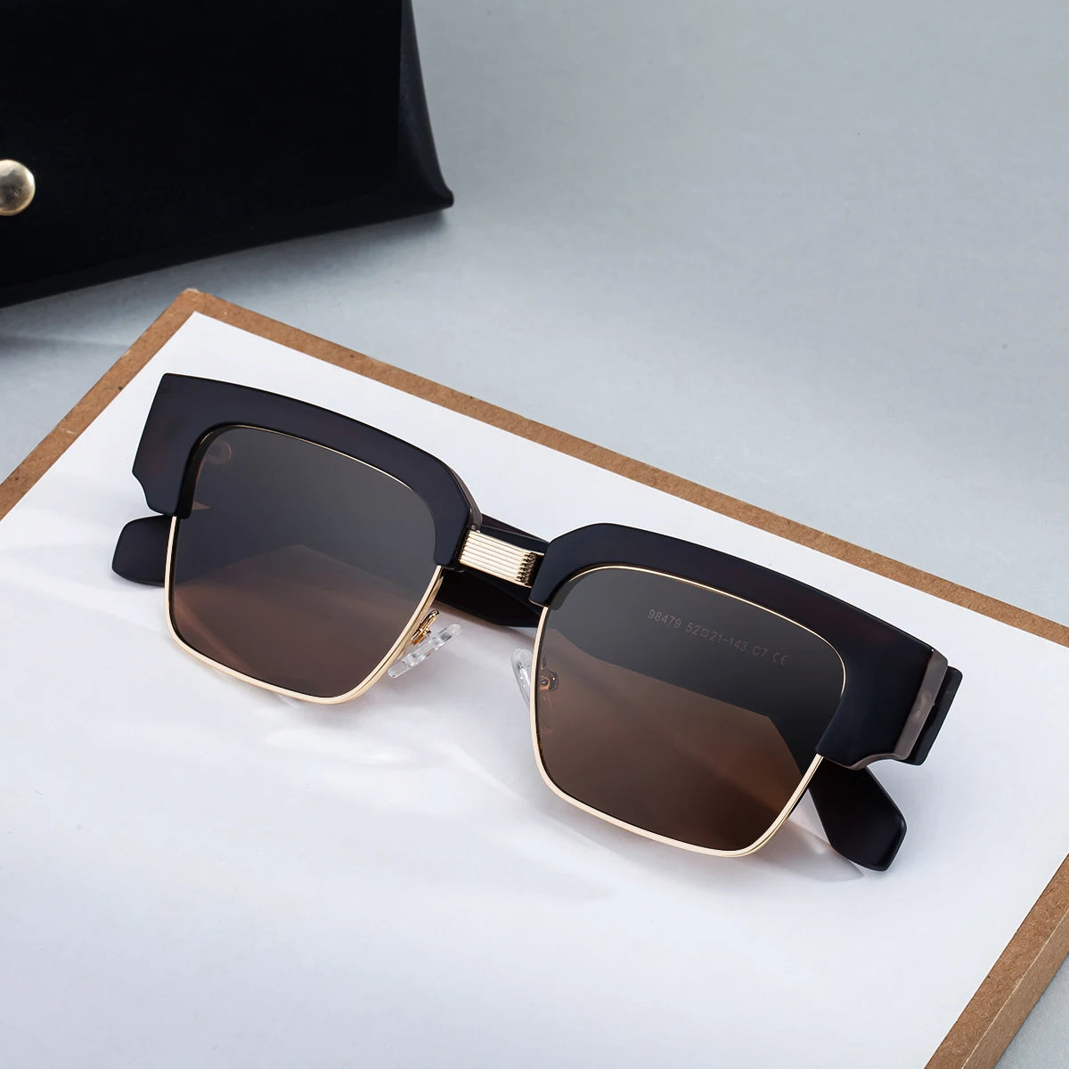 Retro Designer Square Metal Frame UV400 Protection Sunglasses for Men 