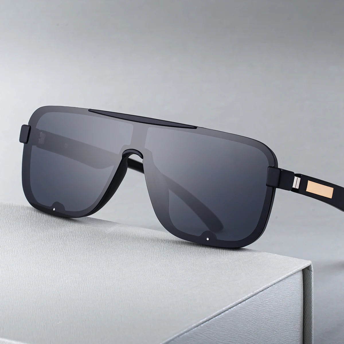 One Piece Len Spring Hinge Polarized UV400 Protection Sunglasses for Men