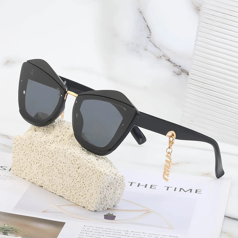 Designer Cat Eye with Chain UV400 Sunglasses for Women 