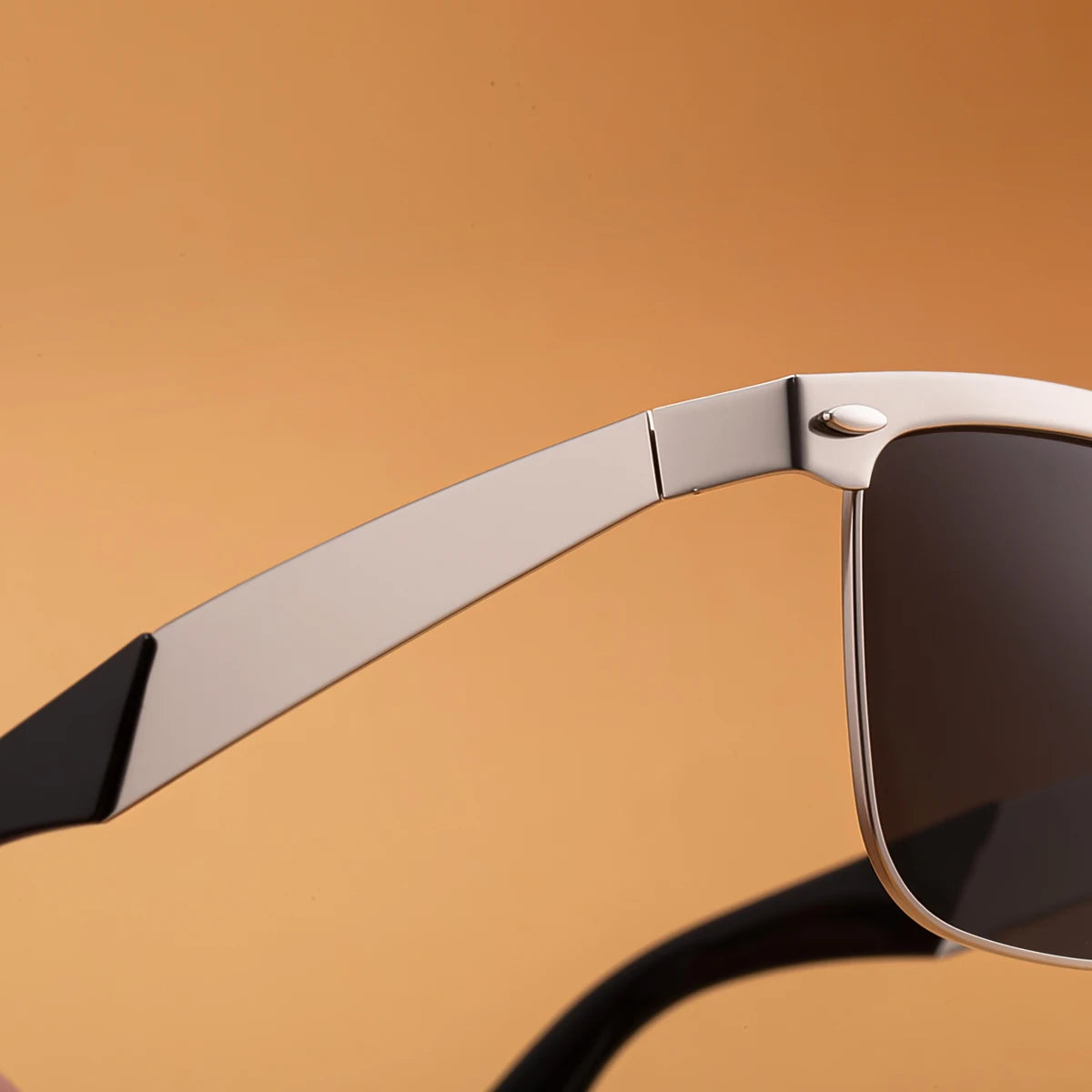  Designer Rectangle Metal Polarized Driving UV400 Sunglasses for Men