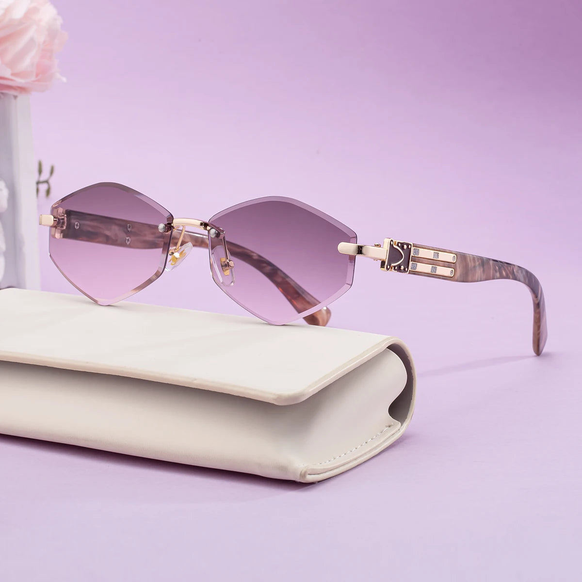 Designer Rimless Diamond Shaped UV400 Protection Sunglasses for Women