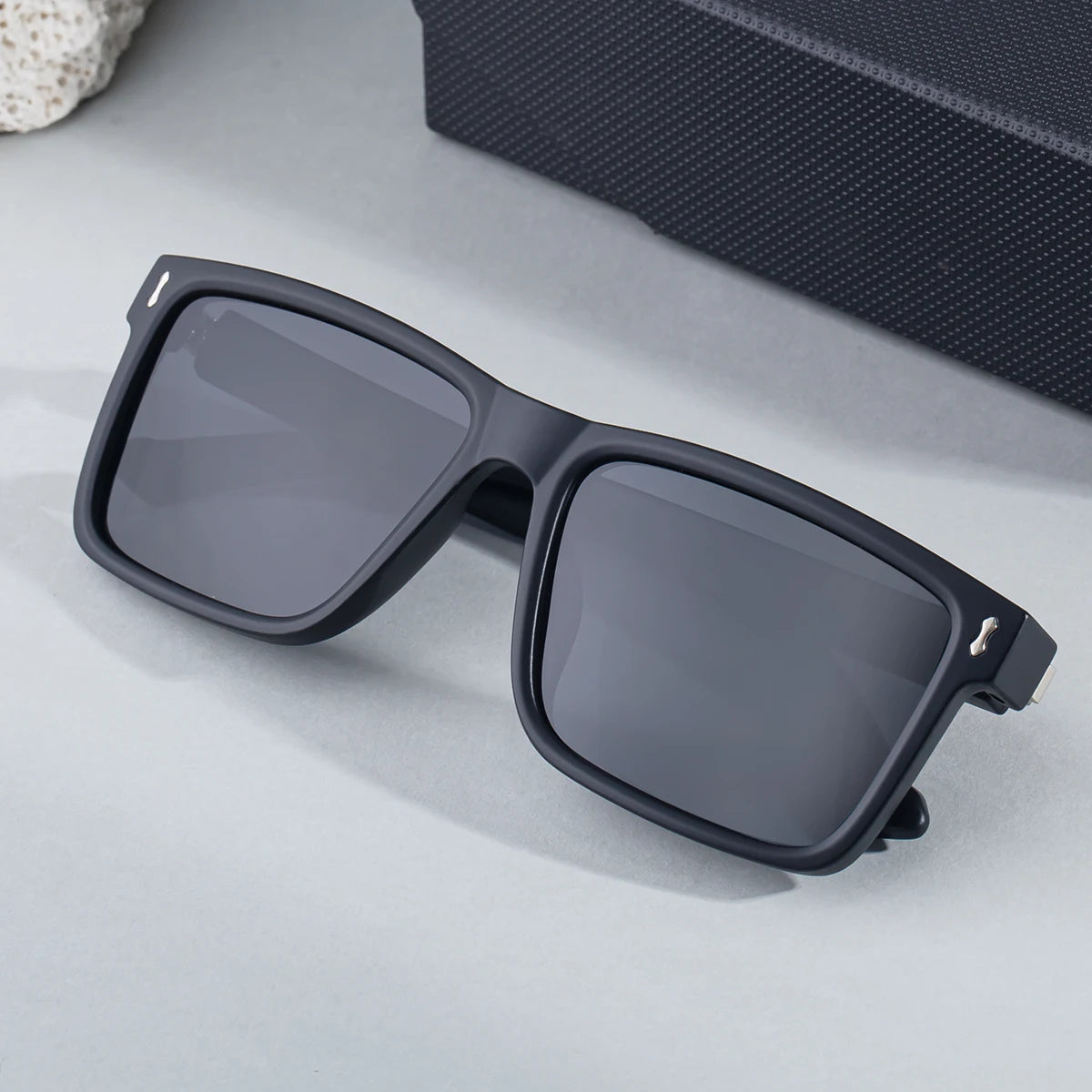  Designer Square Polarized Spring Hinge UV400 Sunglasses for Men