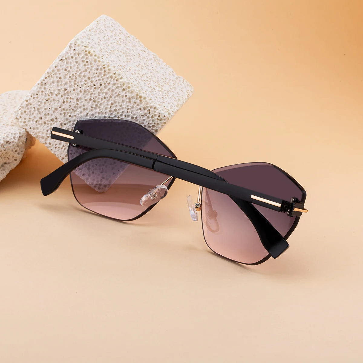 Designer Cat Eye Rimless Diamond Cut Lens UV400 Sunglasses for Women