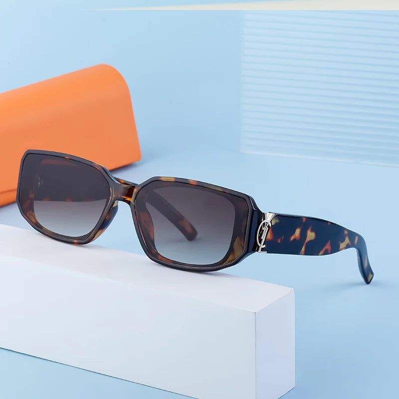 Designer Personality Rectangle UV400 Sunglasses for Women 