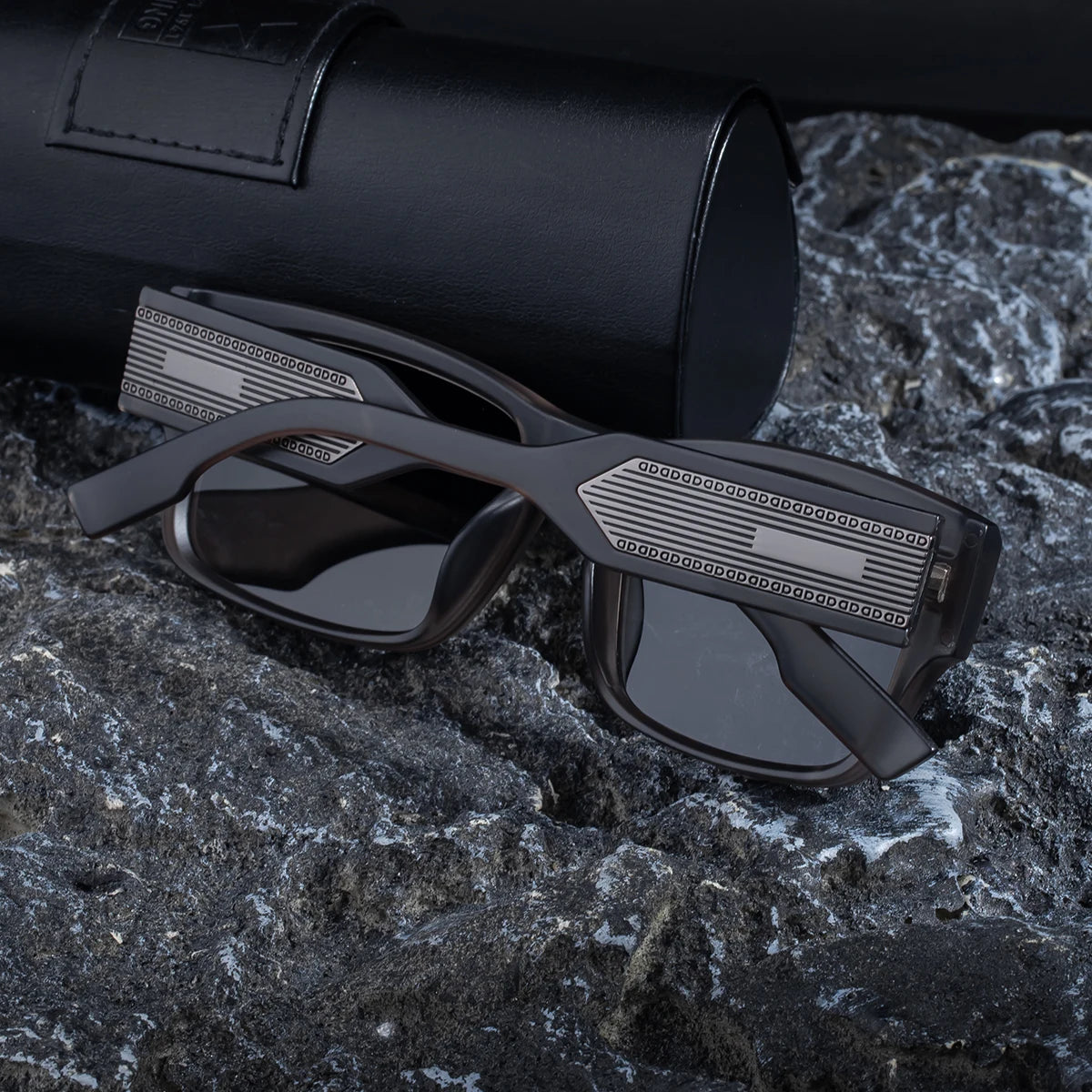  Fashion Trendy Square Frame TAC Lens Polarized Driving UV400 Sunglasses for Men