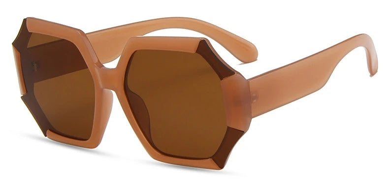 Elevate Your Style with Unique Polygonal Square Sunglasses - Trendy Gradient Lenses for the Modern Woman