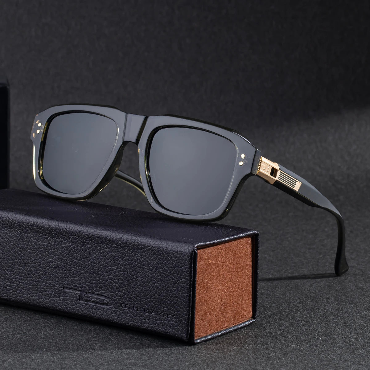 Designer Square Polarized Fishing Driving UV400 Sunglasses for Men