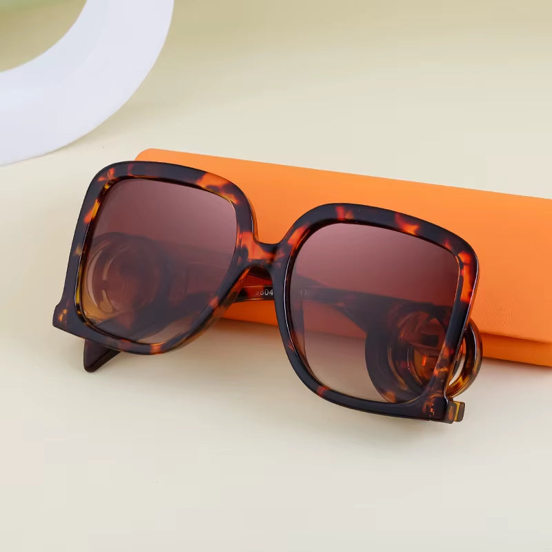  Fashion Designer Oversized Square UV400 Sunglasses for Women 